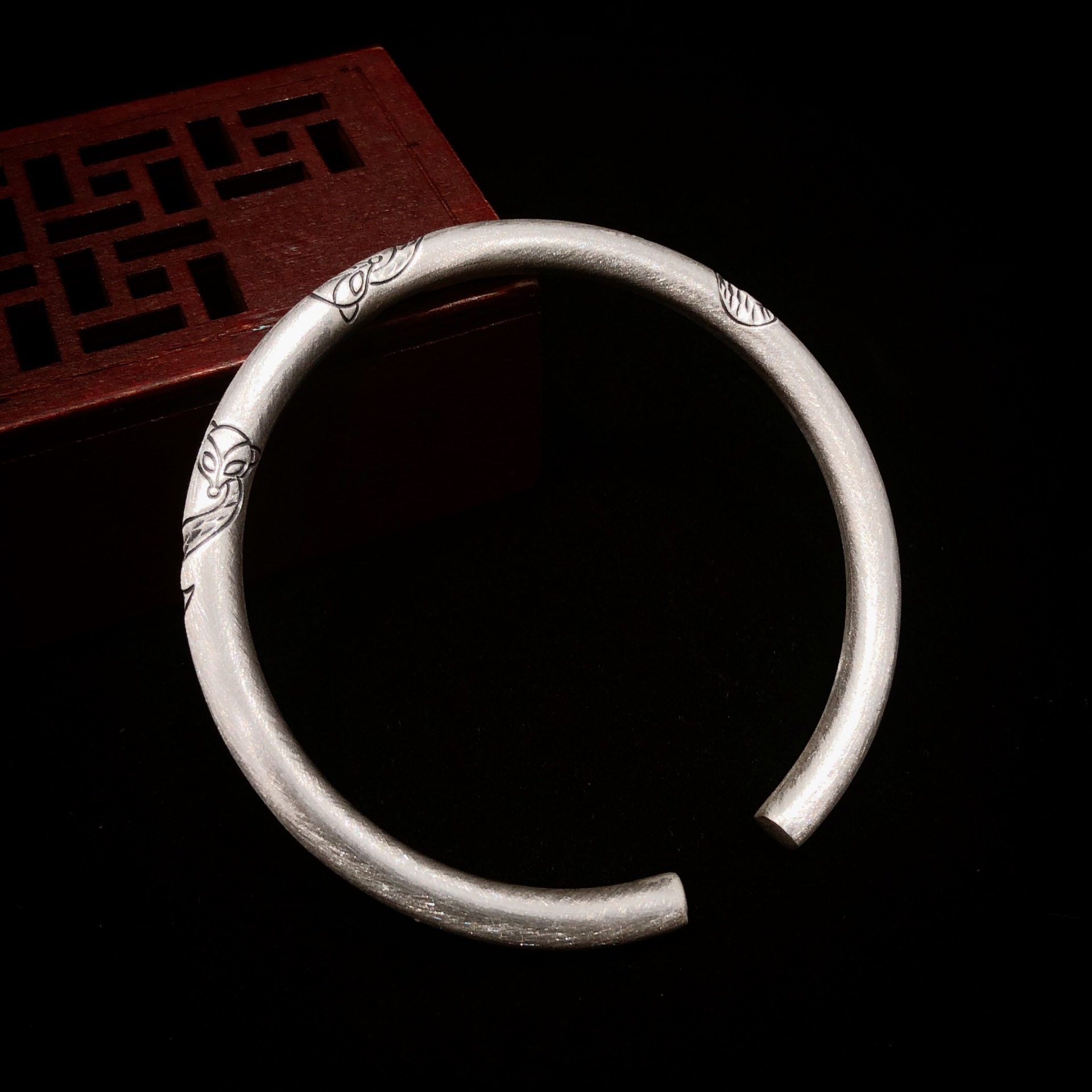 福氏狐狸银手镯足银复古做旧圆棍小众设计女士开口纯银手镯