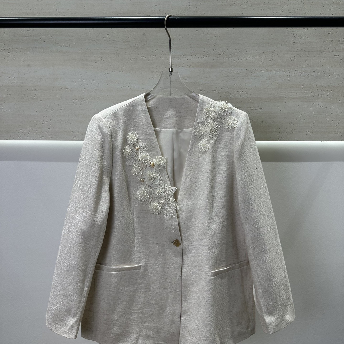 诺诺早春上新V领钉珠花朵外套短外套B6054,女装/女士精品,时尚套装,淘宝优惠券,粉丝福利购,淘宝优惠卷