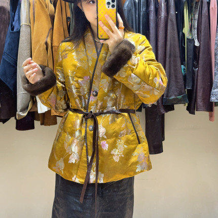 诺诺绵羊皮鹅绒服磁吸扣收腰保暖羽绒服外套(配腰绳)DZ-XW11112