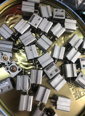 小金井二手气缸JDAD12X10,JTA12X5.JDA12议价