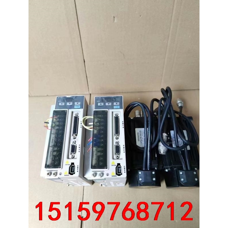 口罩机拆机2套750W伺服套装，驱动器型号LCDB5 08B议价