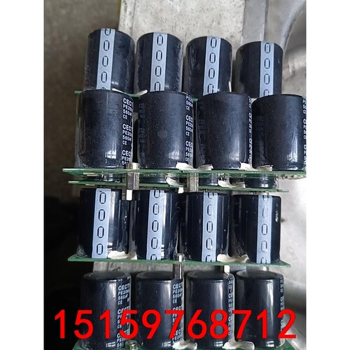400V560UF电容  20个带板出 80元包邮议价