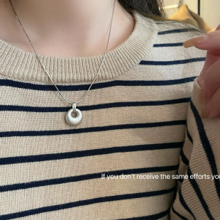 S925纯银缎面拉丝银驼驼吊坠项链女高级感毛衣链锁骨链小众设计