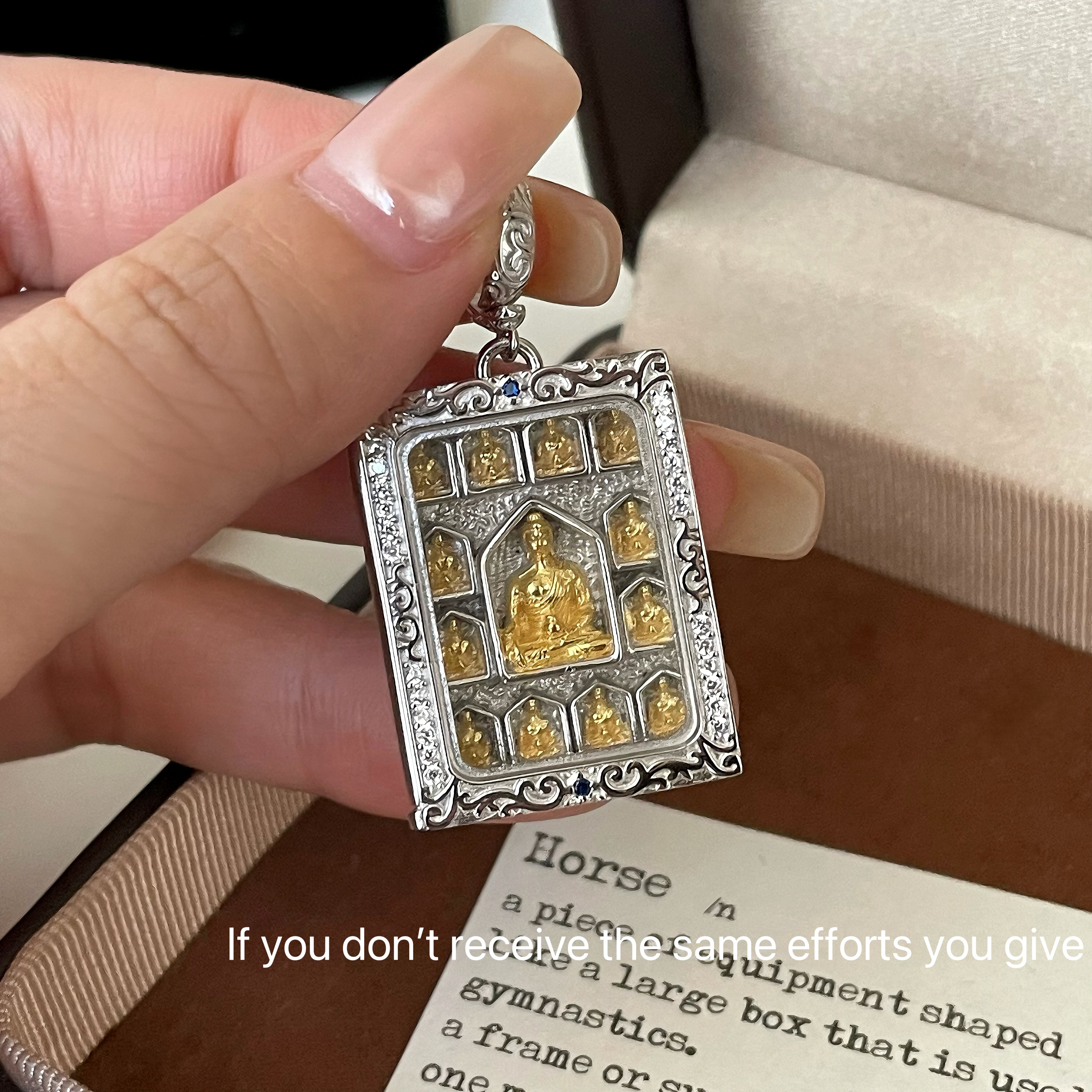 S925纯银药师经佛龛吊坠可打开药师十二愿小佛龛藏传小众时尚高级