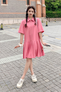 韩版甜美俏皮Polo领连衣裙女2025夏季新款法式宽松显瘦百褶短裙子图片