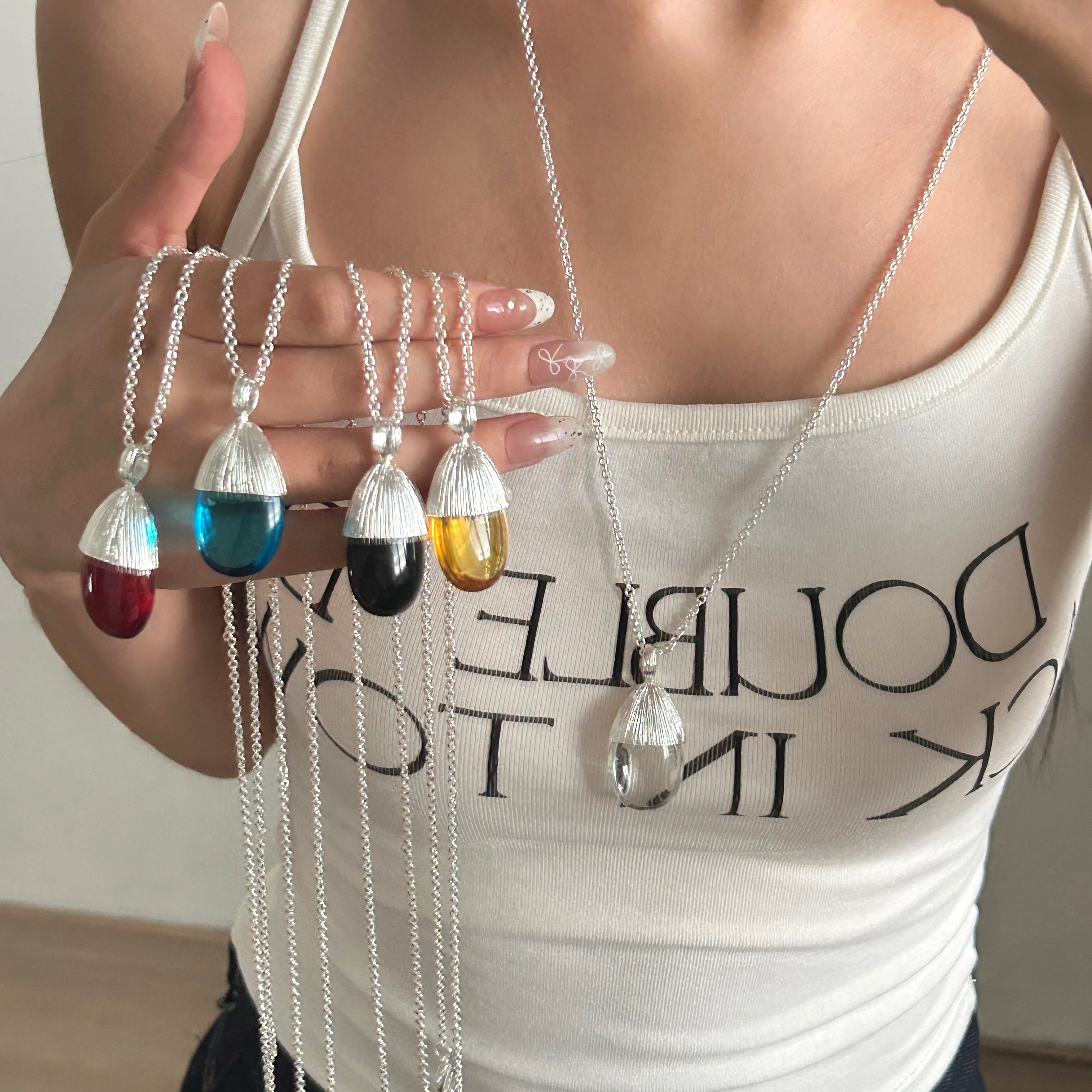 透明水晶松果吊坠项链女轻奢小众