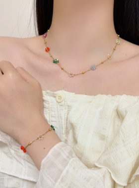 unbeaten花朵项链手链套装轻奢