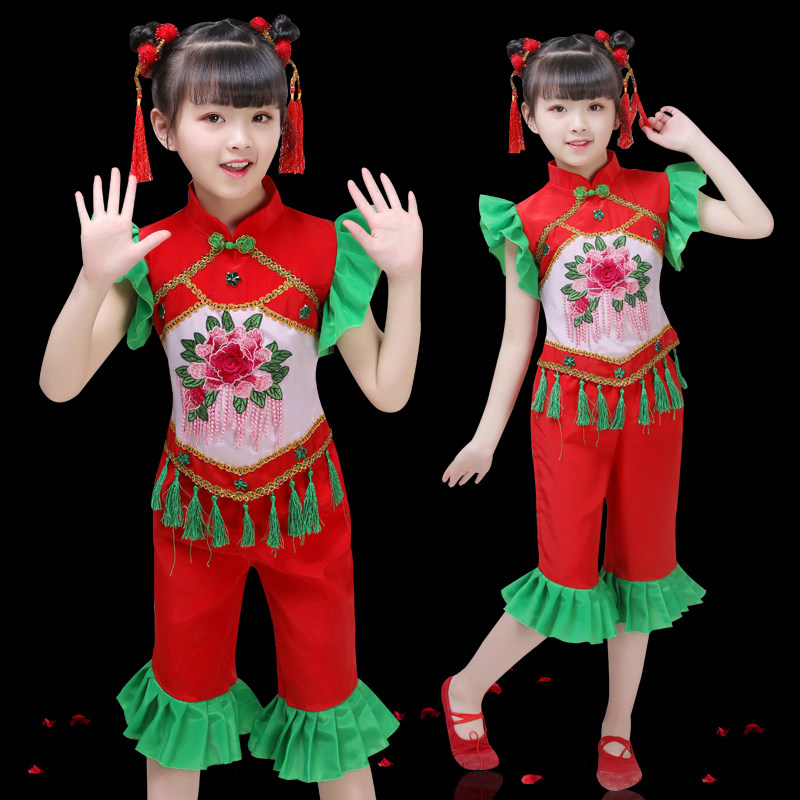 中国风扇子舞女童喜庆打鼓服