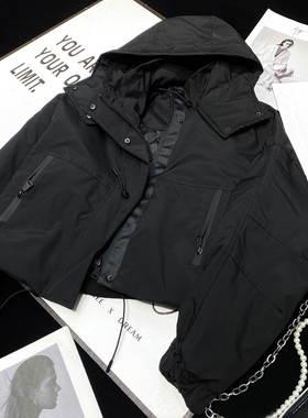 CCA自制高级大牌风暗黑风格黑色短款夹棉冲锋衣夹克外套连帽棉衣