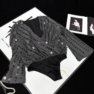 CCA自制亮片刺绣设计感V领连体衣上衣时髦洋气喇叭袖 上衣 三角底裤