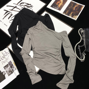 CCA自制小众设计感纯欲风辣妹斜领不规则打底衫 露单肩紧身弹力T恤