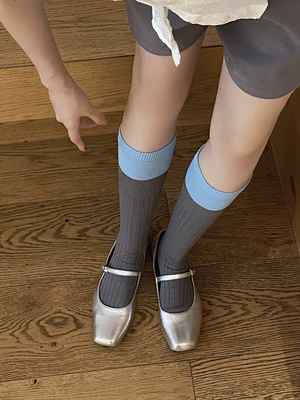 袜身竖纹堆堆，含棉量高！灰蓝撞色！好舒服入秋穿搭绝绝子