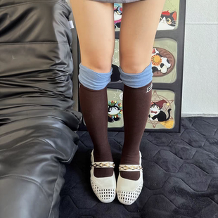 啊啊不愧是miu系小腿袜 撞色好绝！堆堆袜口软糯松弛~高级感满满