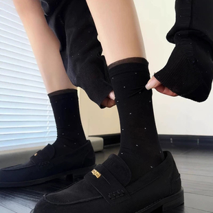 终于get到了黑色波点袜子 黑色堆堆袜高级感～很miu风～ 魅力