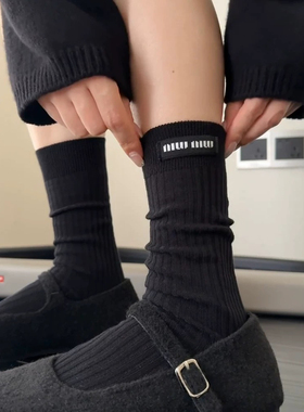 vocal!被这双黑色袜子硬控了!设计师高定款~侧边布标简约不失时尚