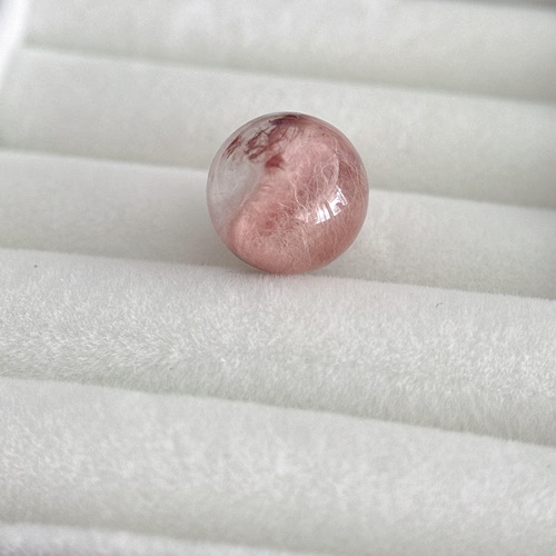 绝美红颜·全净体粉卷毛兔毛天然水晶珠｜10.6mm
