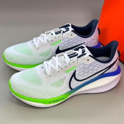 耐克NikeZoomVomero17跑步鞋