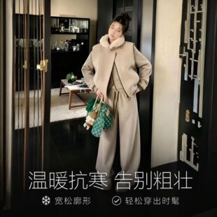大码女装冬装米白绗缝马甲内搭半身长裙套装胖 mm 温柔三件套女