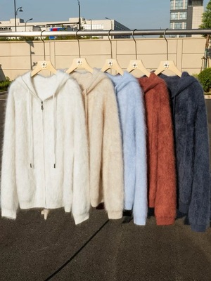 两瓣儿2025新款山羊绒拉绒连帽针织开衫女宽松慵懒风外套