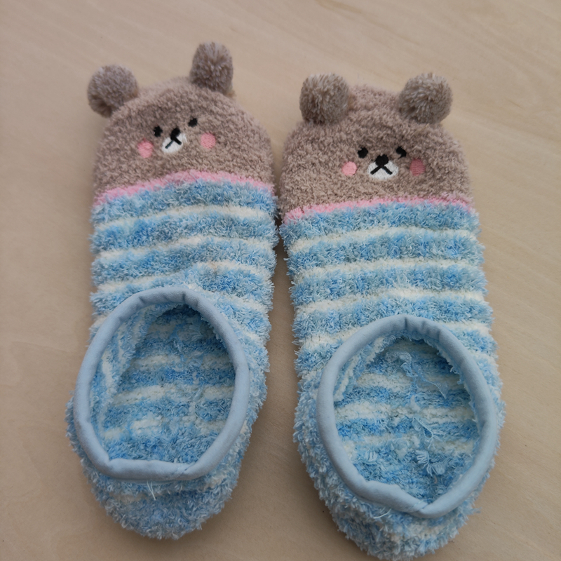 周忠坤浅口冬季女保暖地板袜