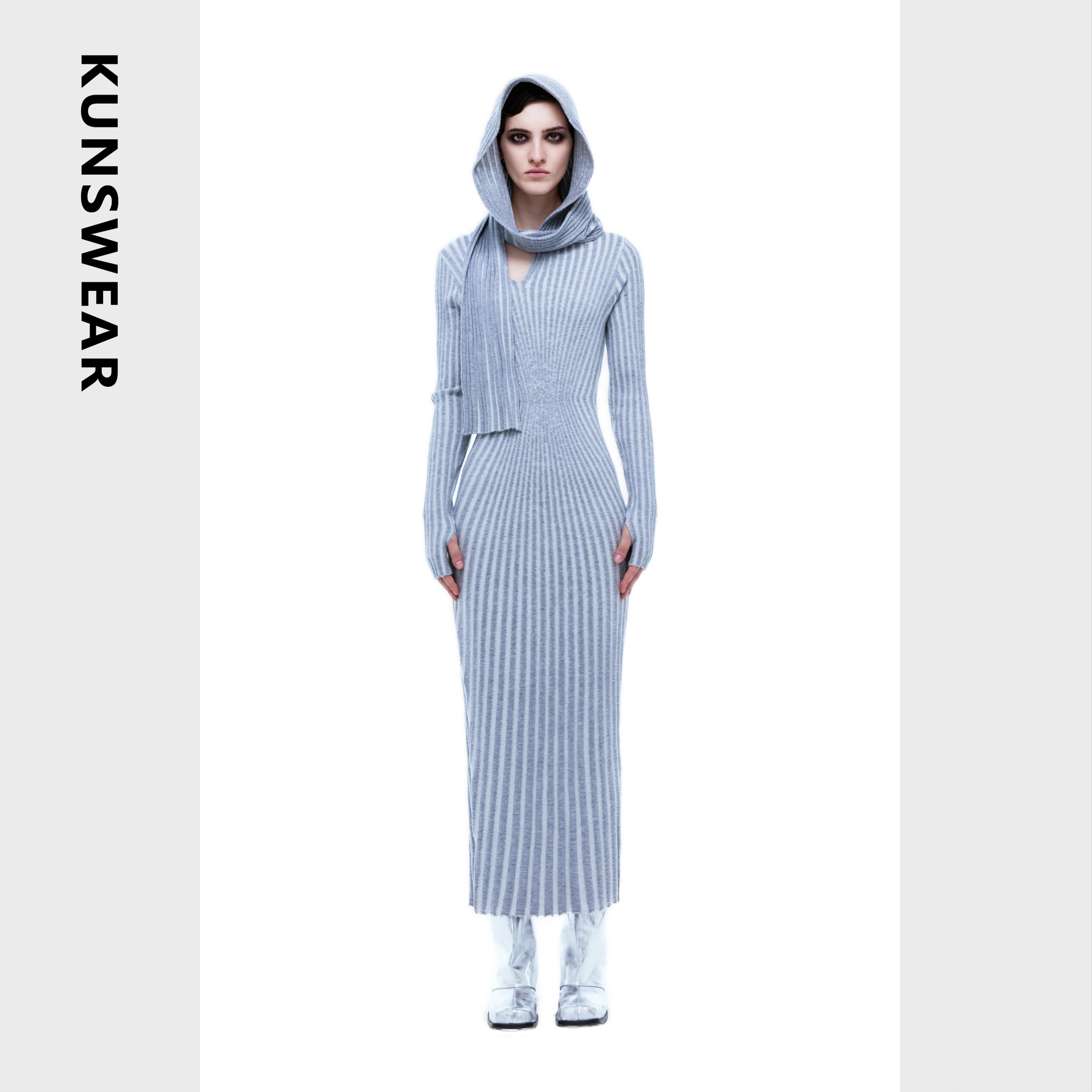 KUNSWEAR/琨丝薇尔24WI 连帽围脖深坑条高级毛织连衣裙 828001020,女装/女士精品,连衣裙,淘宝优惠券,粉丝福利购,淘宝优惠卷