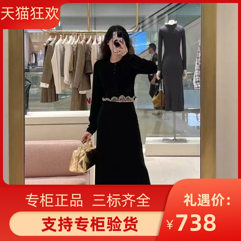 2024秋冬新款女装时尚钻饰