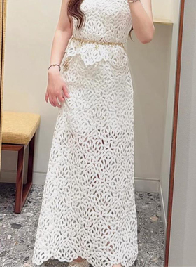 maSande半身裙2025春夏新款时尚法式镂空花朵高腰长款喇叭裙MFPJU