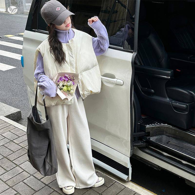 女童秋冬高领毛衣套装大2025新款中叠童穿加棉马甲加绒卫裤三件套