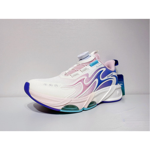 特步儿童鞋女童鞋风火侠冬款防水皮面薄绒旋钮扣大童运动鞋棉鞋