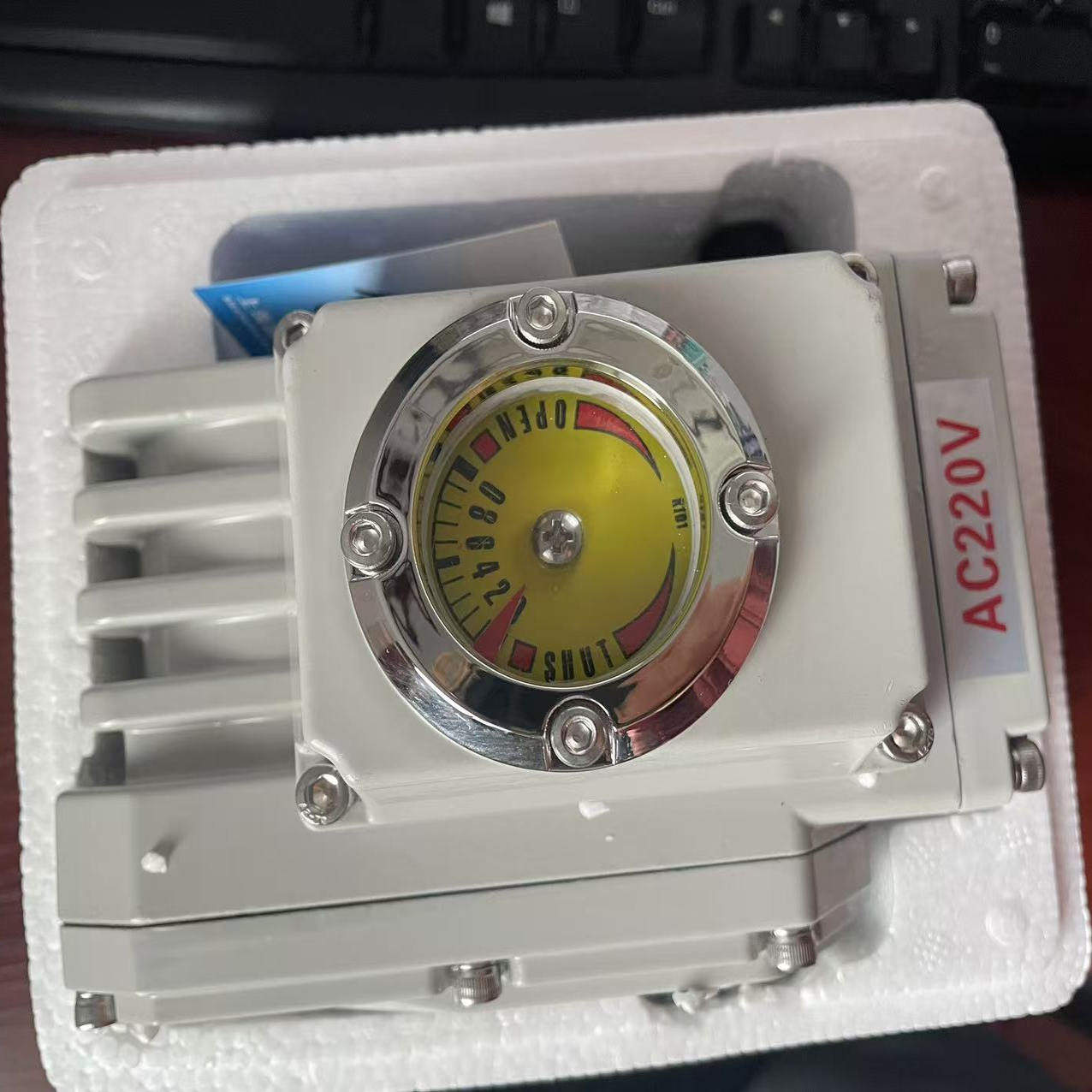 GY-100，精小型电动执行器