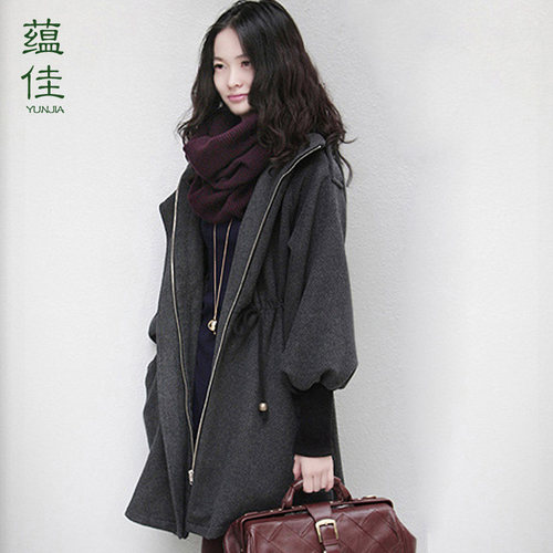 女装赫本风连帽呢子大衣