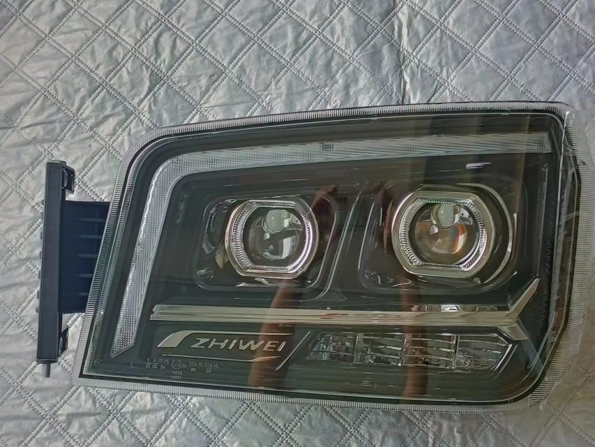 适用于M3000S大灯总成M3000S前大灯车头灯全LED激光泡 大灯