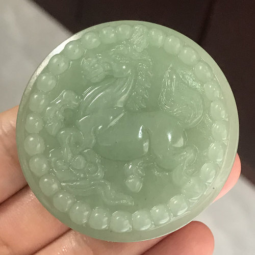 天然东陵玉生肖马腰带扣男女飞马腰佩腰扣浅绿玉石马到成功皮带扣