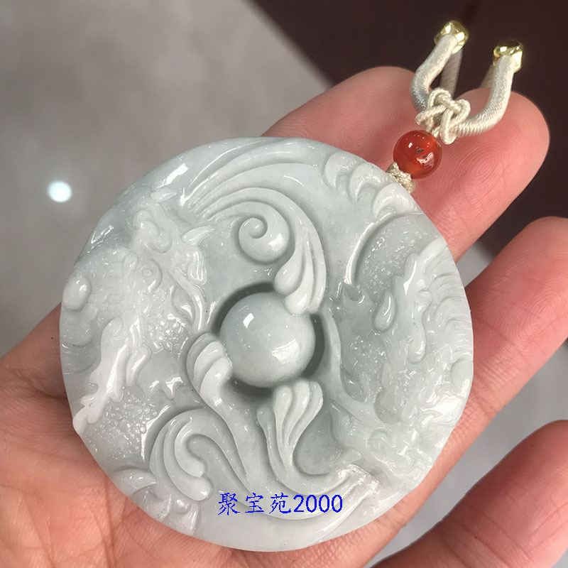 本命年生肖龙男女玉石双龙戏珠天然翡翠龙牌玉佩龙腾盛世祥龙挂坠图片