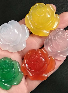 天然玛瑙玉髓玫瑰花挂件多色