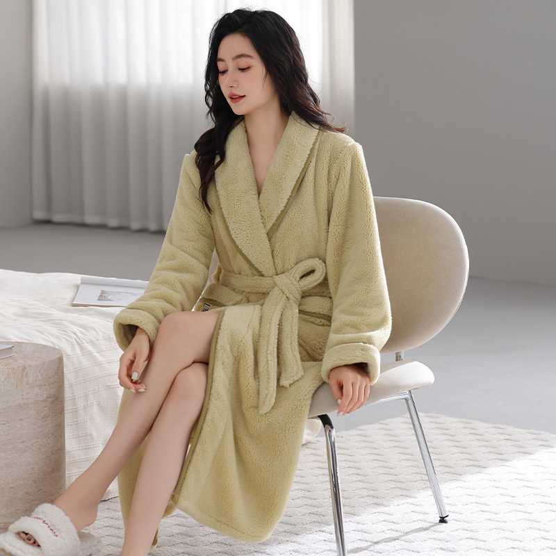 专柜睡袍女士秋冬款珊瑚绒加绒浴袍冬天保暖法兰绒长款大码浴衣家