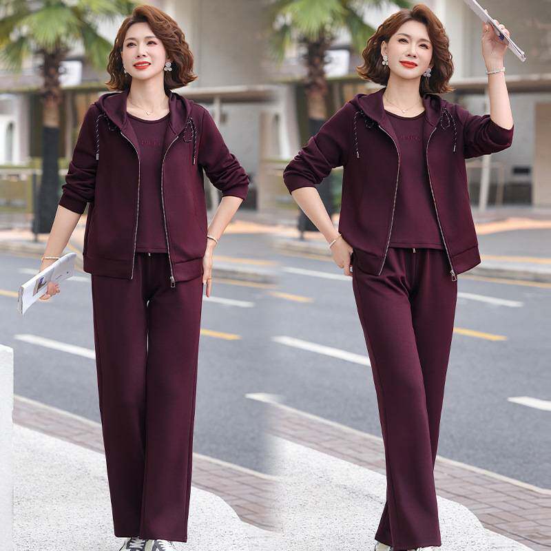 专柜品牌中老年女连帽休闲卫衣洋气减龄两件套2026新款春装妈妈运