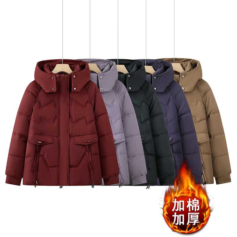 专柜妈妈冬装羽绒棉服外套中老年女短款棉袄气质连帽厚棉衣2026年
