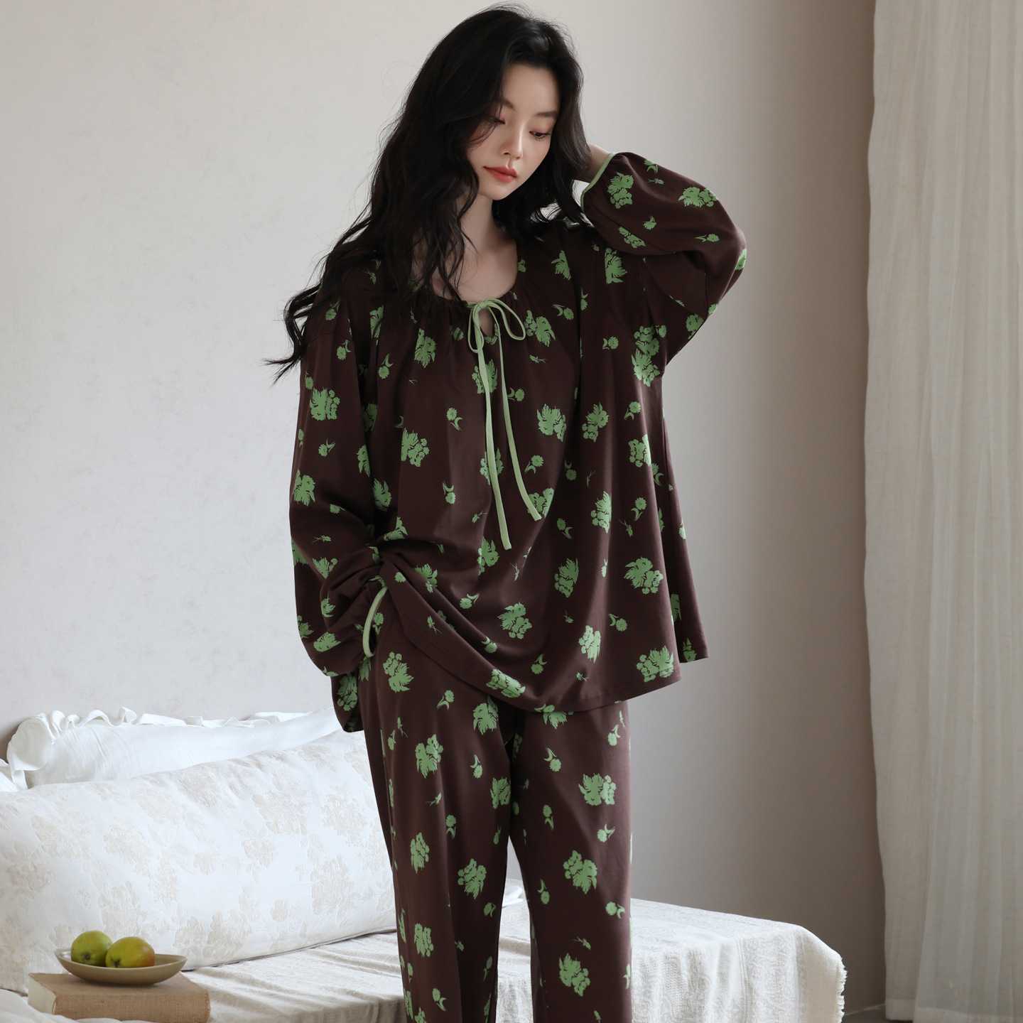 专柜纯棉女款睡衣春秋可外穿宽松圆领套头长袖家居服妈妈贵妇薄款