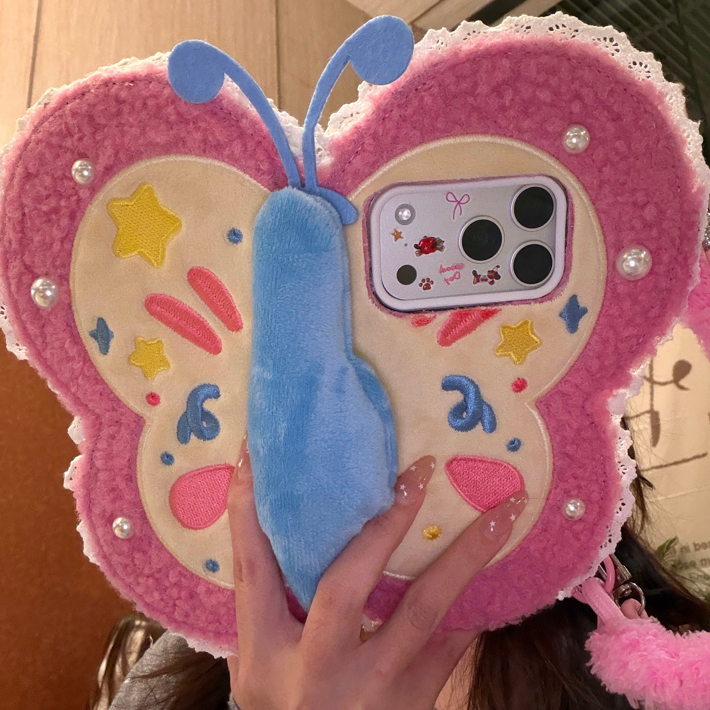 甜系软萌粉边珍珠彩色蝴蝶适用于iphone17promax苹果16手机壳新款,3C数码配件,手机保护套/壳,淘宝优惠券,粉丝福利购,淘宝优惠卷