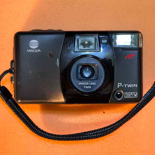 美能达MINOLTA P-TWIN双定焦胶片相机，非常小巧30mm和50mm可切换