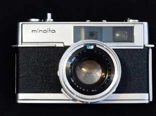 7旁轴7剑前身 minolta matic 美能达