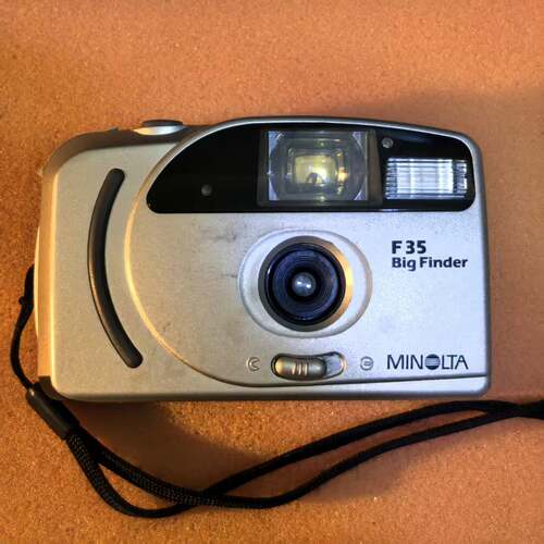 美能达Minolta F35 Big Finder胶卷相机，闪光灯不亮