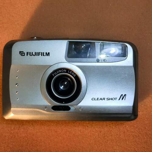 富士Fujifilm CLEAR SHOT M胶卷相机，银色机身，富士龙35mm镜头