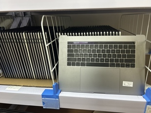 苹果笔记本下半部A1707TT2下半套主机原装主机i72.916G512G4G显卡