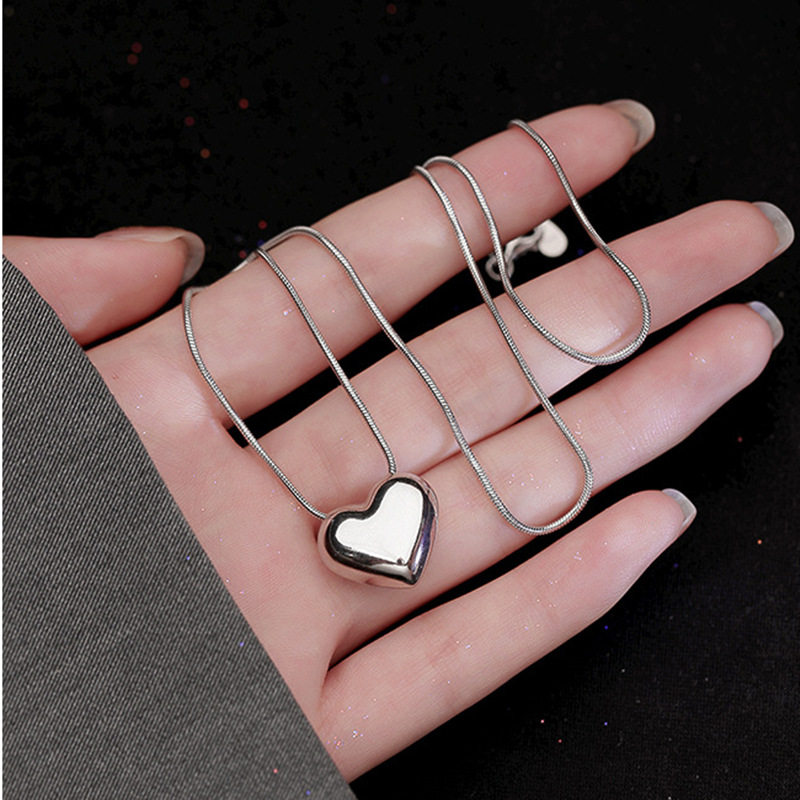 韩版s925银时尚爱心项链女复古气质优雅桃心锁骨链简约ins文艺饰