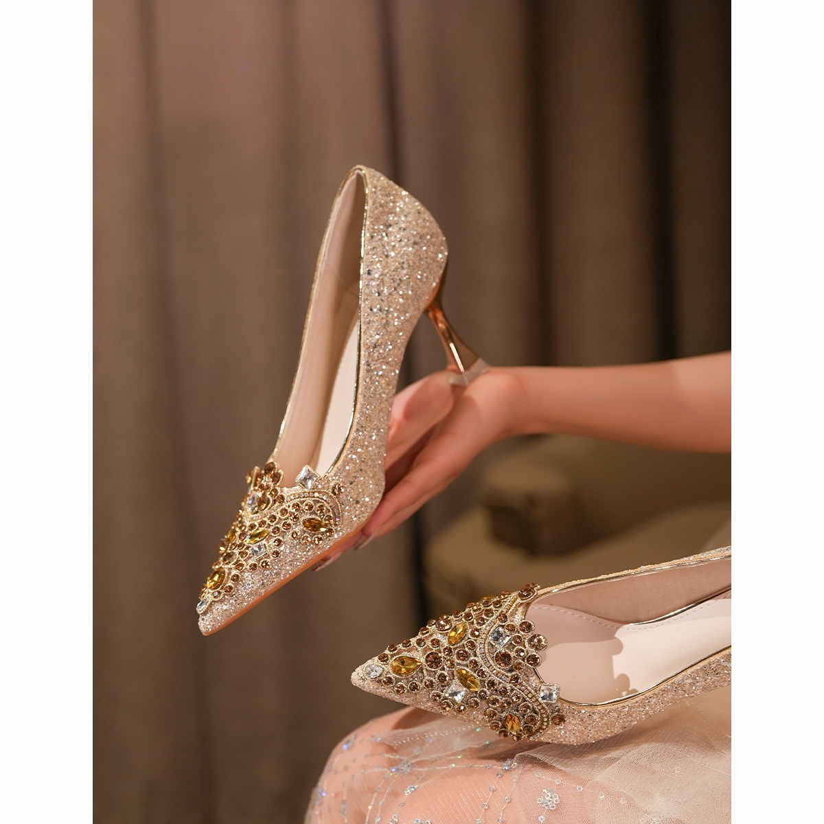 法式绝美主婚纱水晶鞋