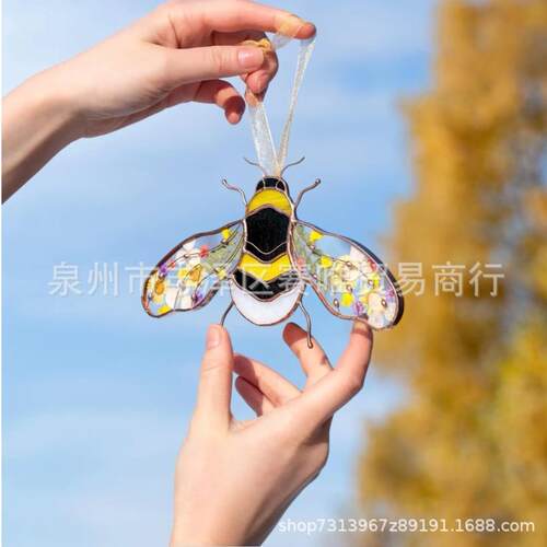 跨境新款Bumble Bee Stained Suncatcher大黄蜂染色的捕日器