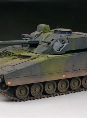 Hobbyboss 小号手模型 1/35 瑞典CV90-40步兵战车 82474 成品包邮