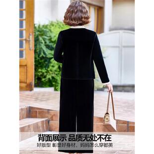 中老年人女装妈妈2025新款运动套装春秋季新中式两件套金丝绒国风